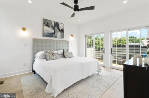 829 Decatur St, Washington DC  20017-3918 exterior