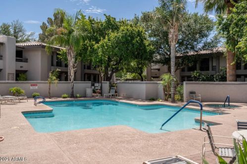 5203 24th St, Phoenix AZ 85016-3580 exterior