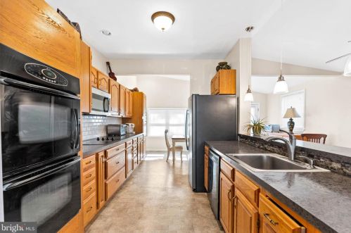 203 Ava Ave, Somerdale NJ 08083-1702 exterior