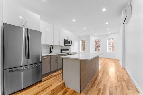 203 Prospect Ave, Mount Vernon NY 10550-2347 exterior