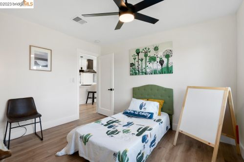 2796 Courtland Dr, Concord CA  94520-4720 exterior