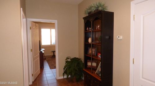 561 Knotwood St, Green Valley AZ 85614-5971 exterior