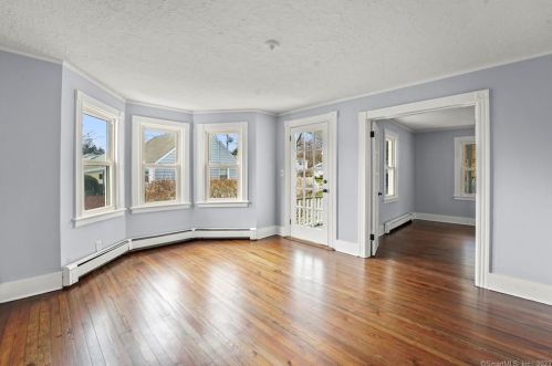 22 Bartlett Ave, Norwalk CT 06850-1530 exterior