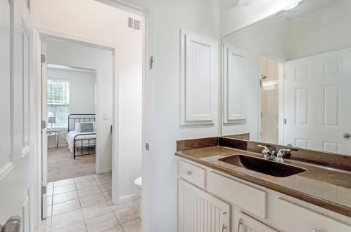 885 Berne St, Atlanta GA  30316-1874 exterior