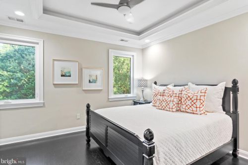 1645 Kirby Rd, Mc Lean VA  22101-3240 exterior