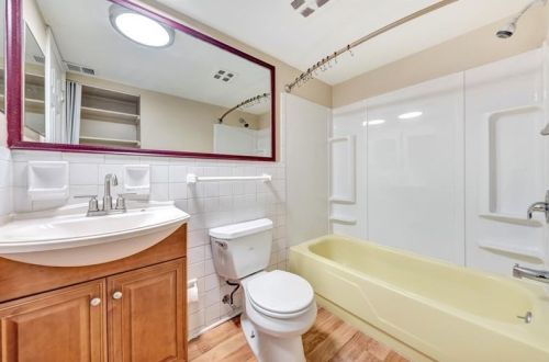 4061 Sanlin Dr, Moon Twp PA 15108-2876 exterior