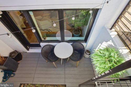 1434 Chapin St, Washington DC 20009-4511 exterior