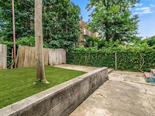 17 Ter Ave, Mount Vernon NY 10550-1814 exterior