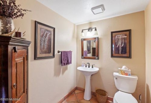 6421 Paseo Otono, Tucson AZ  85750-1208 exterior