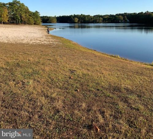 66 Dakota Trl, Browns Mills NJ 08015-5225 exterior