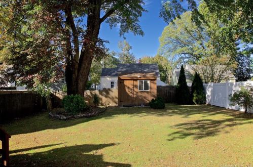 1 Lk St, Norwalk CT exterior