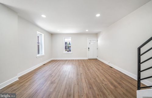 220 Ardmore Ave, Ardmore PA 19003-1201 exterior