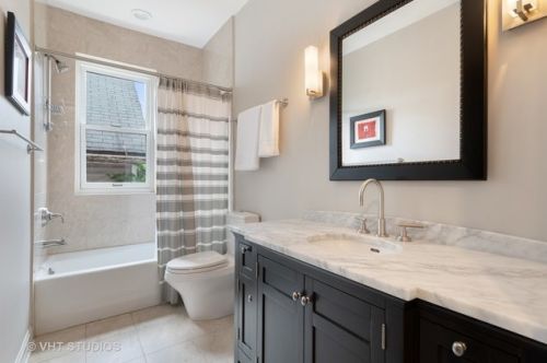 1734 Balmoral Ave, Chicago IL 60640-1003 exterior