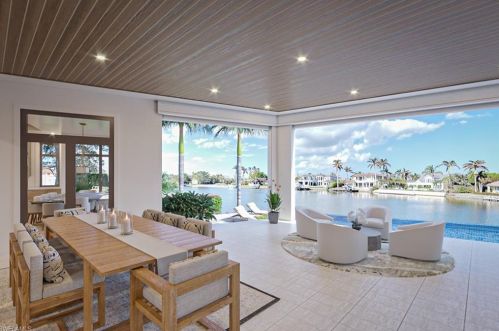 3131 Gin Ln, Naples FL 34102-7815 exterior