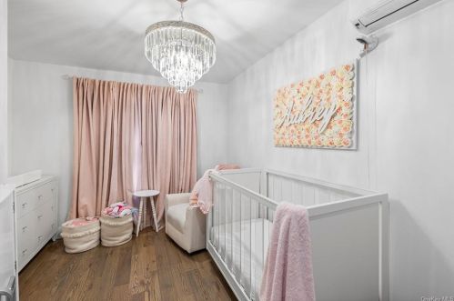 37 8 Ave, Mount Vernon NY 10550-4017 exterior