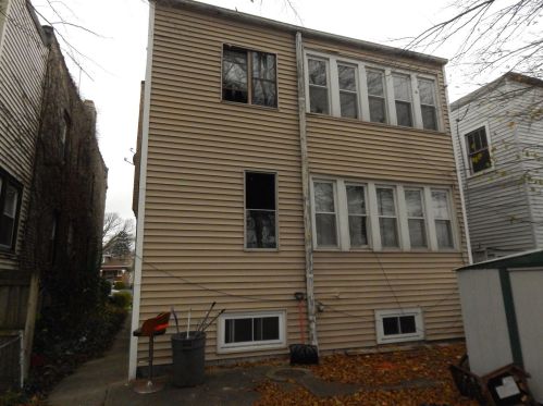 1643 Merrimac Ave, Chicago, IL 60639-3811