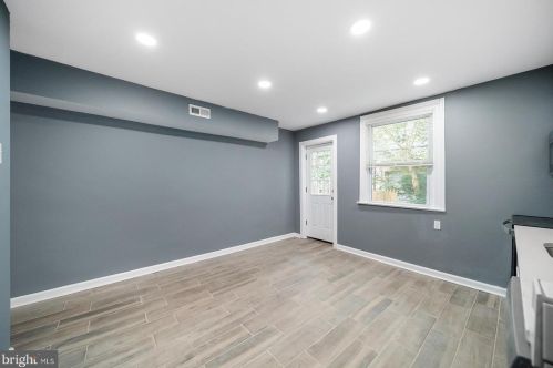 1343 Corlies St, Philadelphia PA  19146-3507 exterior