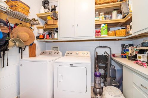 1505 Pinecrest Pl, Orlando FL 32803-4140 exterior