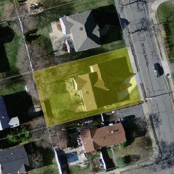 76 Mccarthy Rd, Newton MA  02459-3613 aerial view
