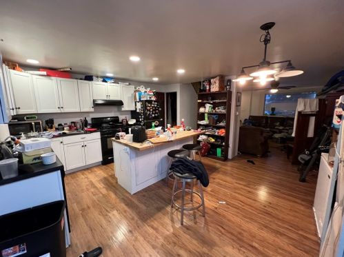 7517 Dickson St, Pittsburgh PA  15218-2505 exterior