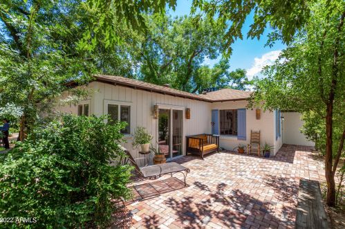 7545 27th Ave, Phoenix AZ 85087-8097 exterior