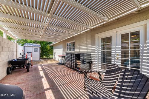 1832 Claremont St, Phoenix AZ  85015-2073 exterior