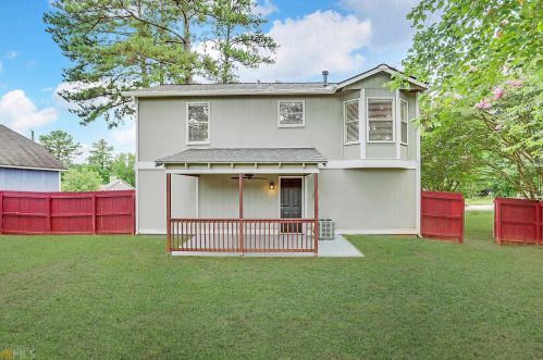 5410 Forest Downs Cir, Atlanta GA  30349-2488 exterior