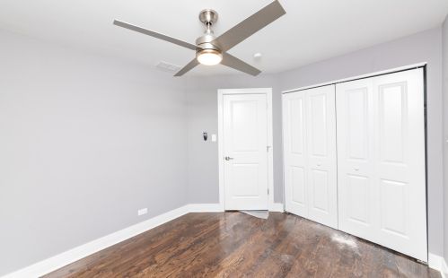 6758 Artesian Ave, Chicago IL  60645-4614 exterior