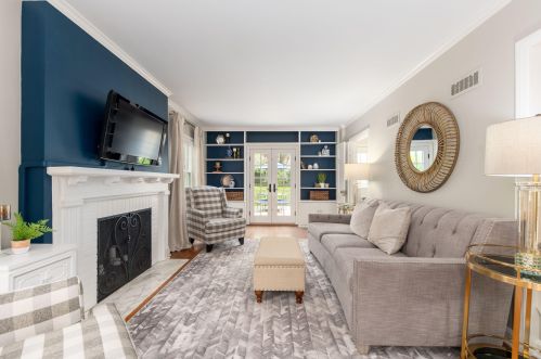 2518 84, Milwaukee WI 53226-1906 exterior