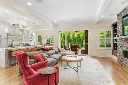 178 Hurt St, Atlanta GA 30307-2537 exterior