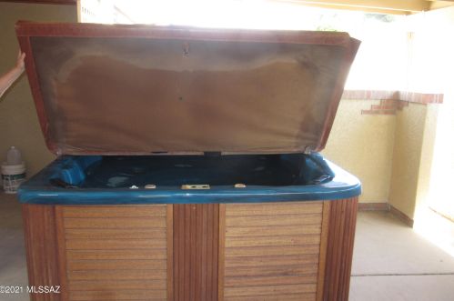 9810 2 St, Tucson AZ 85716-4308 exterior