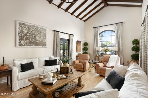 2050 11th Ave, Phoenix AZ  85007-1509 exterior