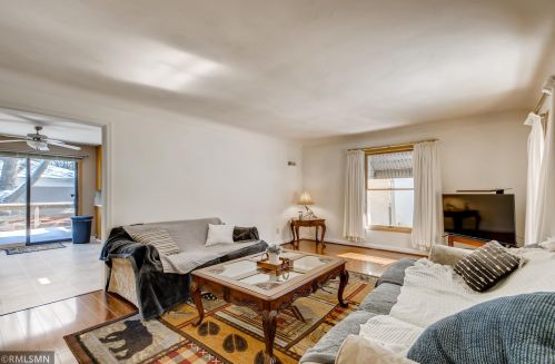 1105 4th St, Stillwater, MN 55082-6243