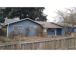 413 Hunsaker Ln, Eugene, OR 97404-2417