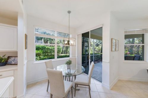 1782 Tarpon Bay Dr, Naples FL 34119-8711 exterior