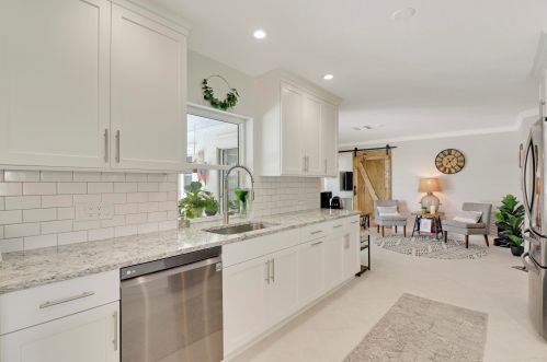 2910 Cates Cir, Fort Pierce FL  34952-5812 exterior