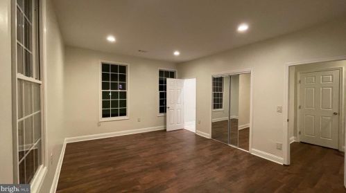 827 Philadelphia Ave, Silver Spring MD  20910-4935 exterior