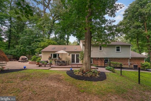 256 Deer Run, Media PA 19063-4511 exterior