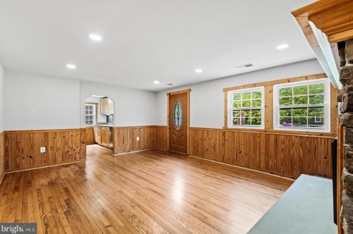 3432 Memorial St, Alexandria VA 22306-1548 exterior