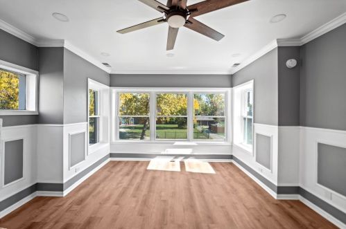 1908 5 Ave, Broadview IL 60153-3203 exterior