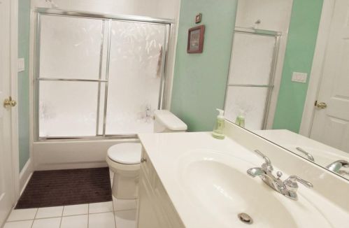 2475 Brookhaven Hts Ct, Atlanta GA 30319-5243 exterior