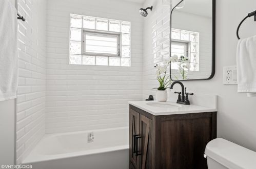 5841 Byron St, Chicago IL  60634-2635 exterior