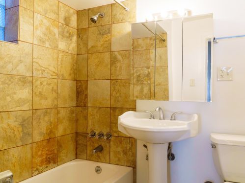 8803 Ada St, Chicago IL 60620-3416 exterior