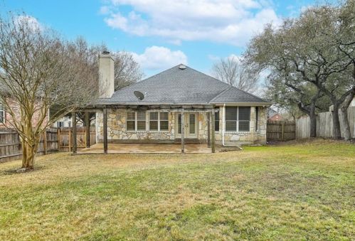 2801 Cascade Fls Dr, Austin TX 78738-5347 exterior