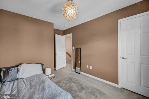 834 Blossom Dr, Hanover PA  17331-2073 exterior