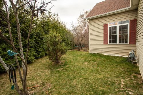 3998 Kimberly Ave, Milwaukee WI 53221-4553 exterior