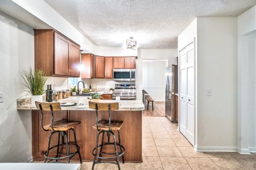 1202 Sprucebrook Dr, Kalamazoo MI 49048-5814 exterior