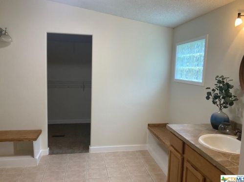 1000 Cherry Crk Blvd, Spring Branch TX 78070-6330 exterior