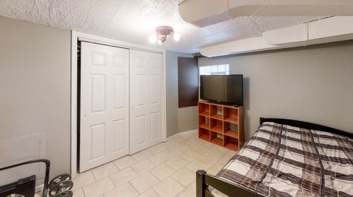 2916 Meade Ave, Chicago IL 60634-5024 exterior