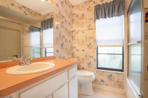 4646 Chippendale Dr, Naples FL 34112-5259 exterior